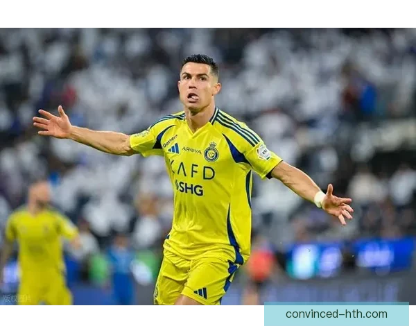 C罗再创历史纪录引领球队逆转夺冠全场沸腾