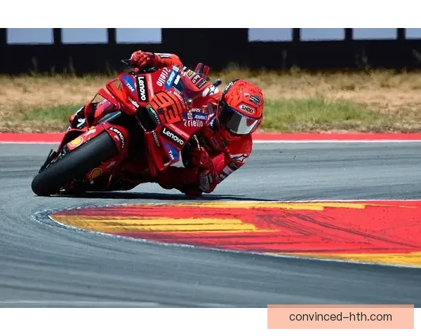 弗朗西斯科夺冠引领MotoGP赛季新格局精彩回顾